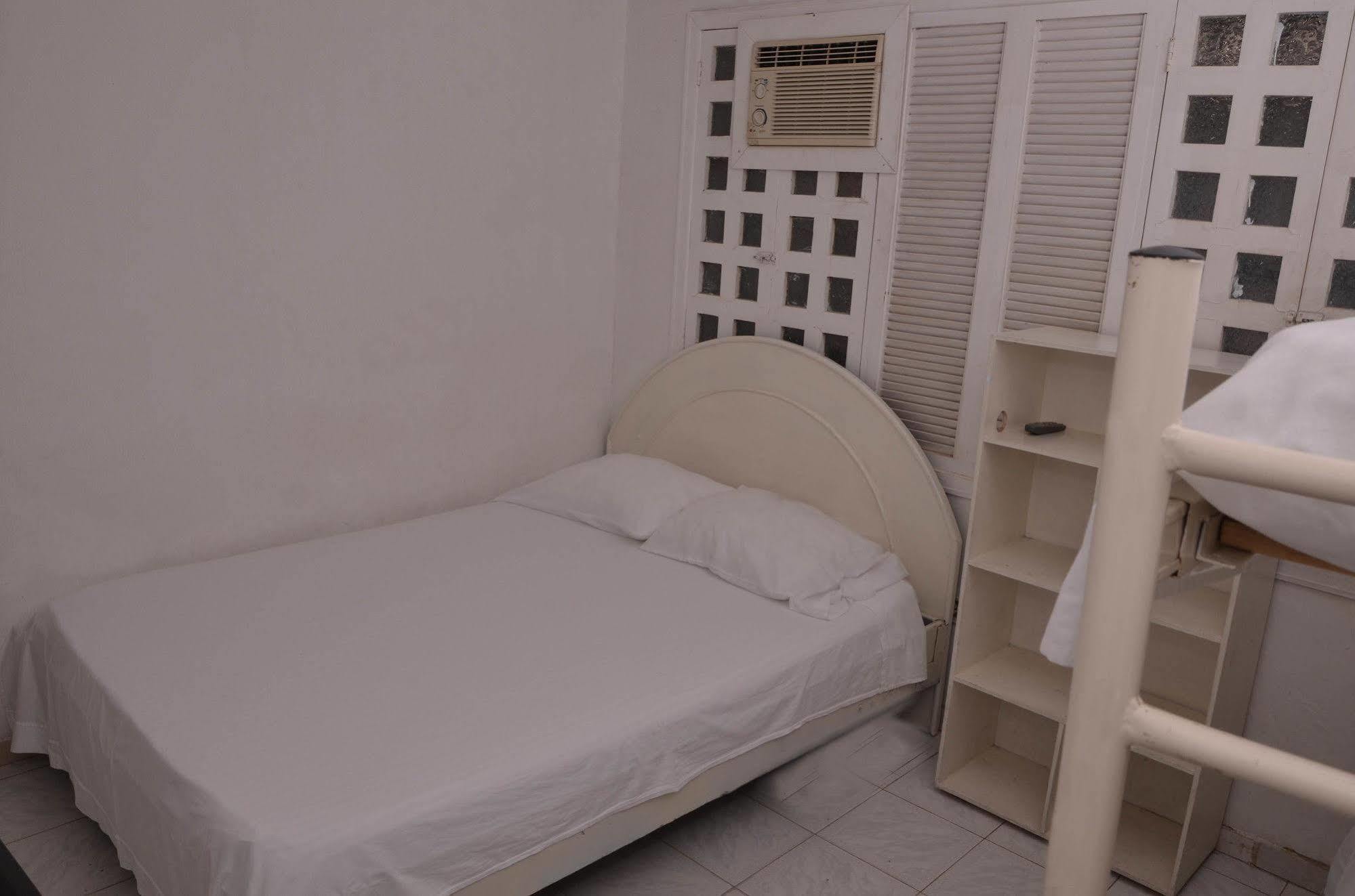 Hotel Vargas Airport Cartagena Exteriér fotografie