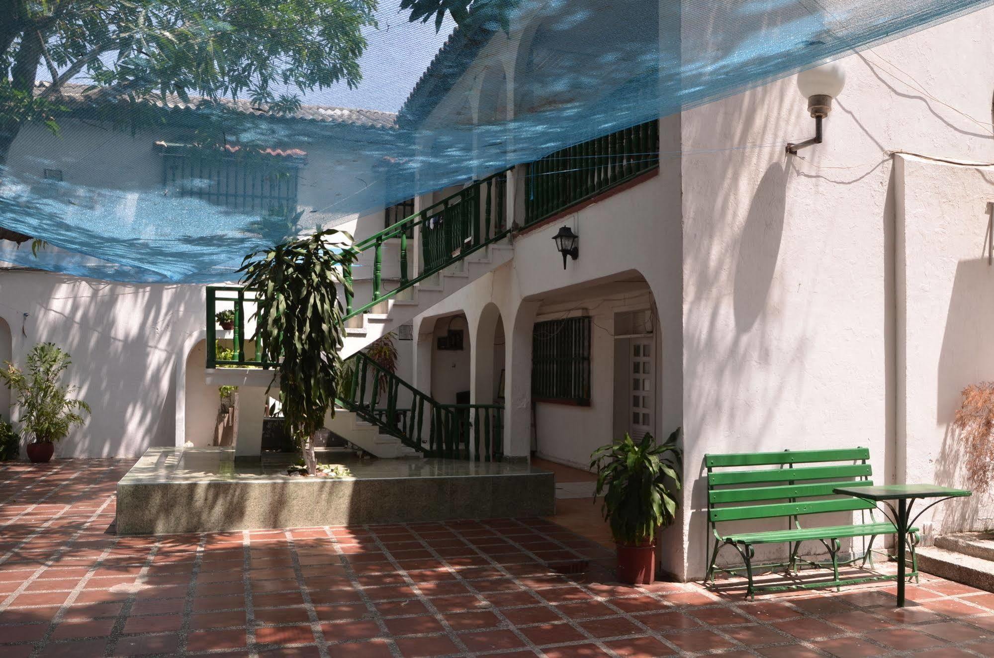 Hotel Vargas Airport Cartagena Exteriér fotografie